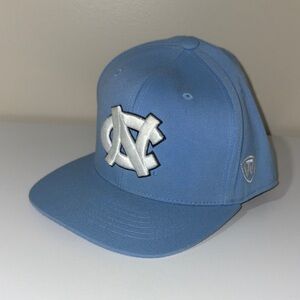 Men's North Carolina Tar Heels Light Blue Logo Baseball Cap